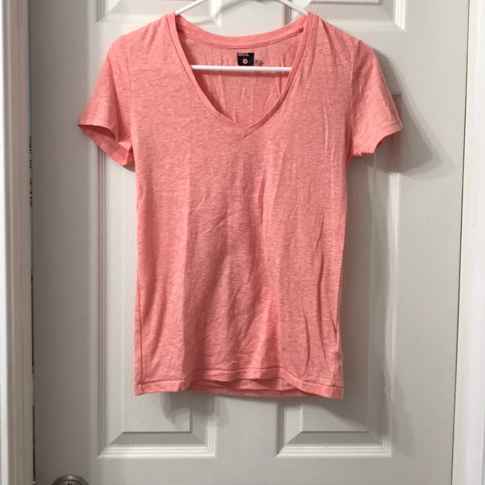 {BDG} V-Neck Tee | S